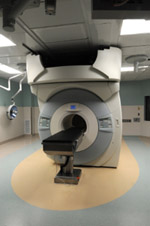 Intraoperative magnetic resonance imaging (ioMRI)