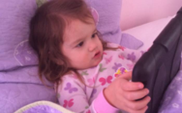 Bedtime with the iPad: Total Mom Fail