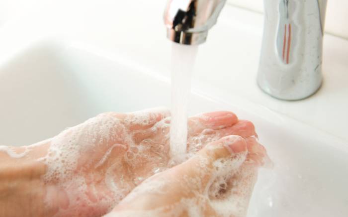 Give your kids a hand with hand-washing