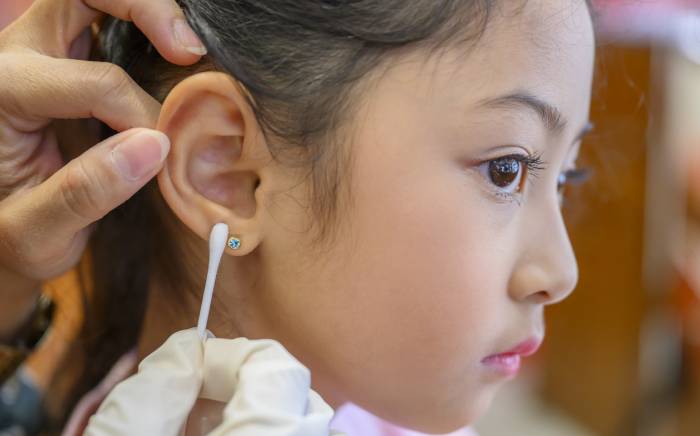 You’re piercing what? Medical complications of cartilage and ear piercing
