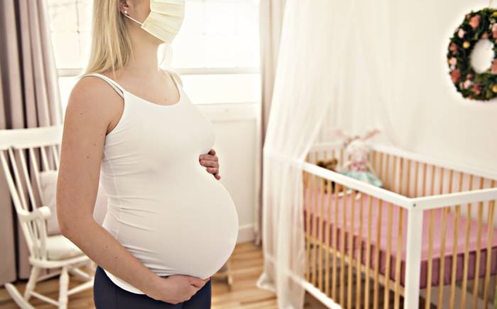 Pregnancy, Breastfeeding and the COVID-19 Vaccine